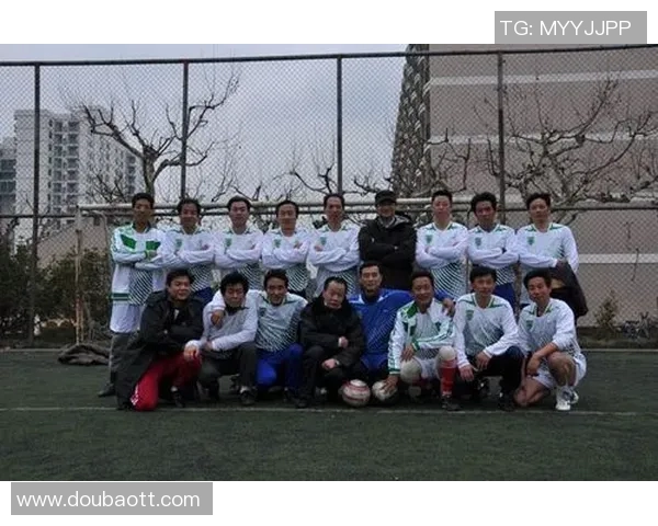 杭州足球队的比赛经验揭秘与成长之路探讨 杭州足球队的比赛经验揭秘与成长之路探讨