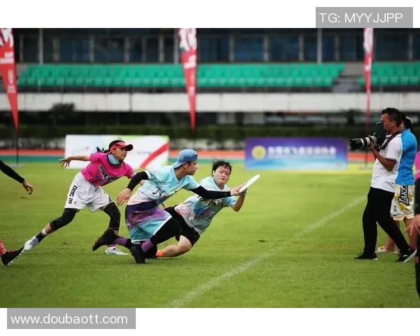 杭州飞盘队在极限运动会中的精彩表现与实力分析 杭州飞盘队在极限运动会中的精彩表现与实力分析