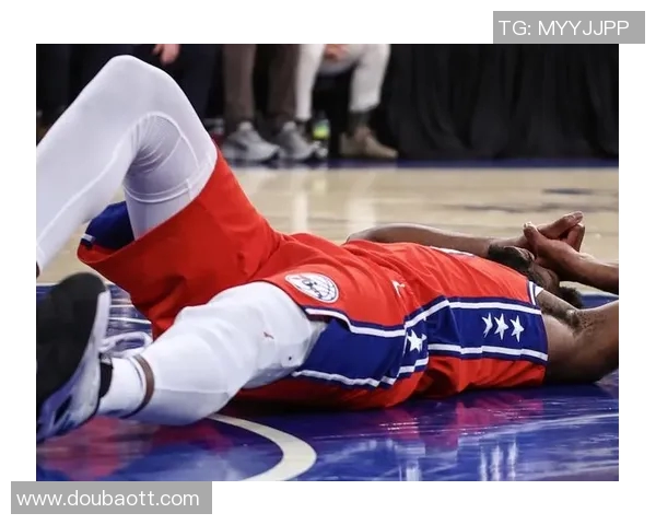 乔尔恩比德的篮球传奇之路与未来展望解析 乔尔恩比德的篮球传奇之路与未来展望解析