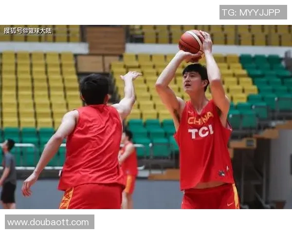 俞长栋:从基层到高层的奋斗历程与对未来的展望 俞长栋:从基层到高层的奋斗历程与对未来的展望