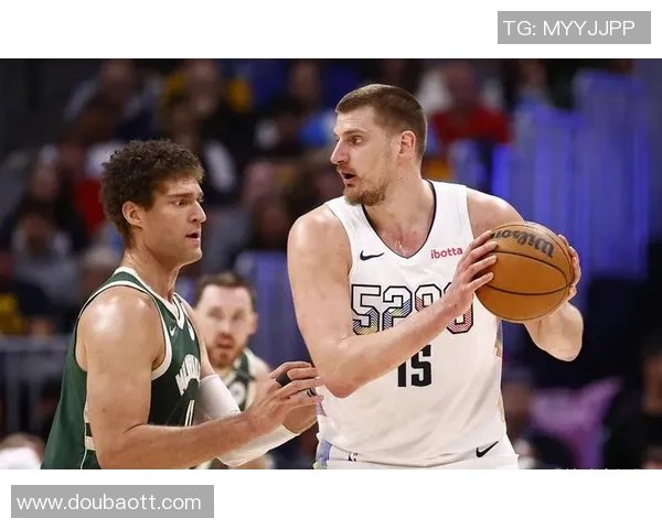 约基奇创历史三双纪录掘金稳居西部榜首展现强大实力 约基奇创历史三双纪录掘金稳居西部榜首展现强大实力